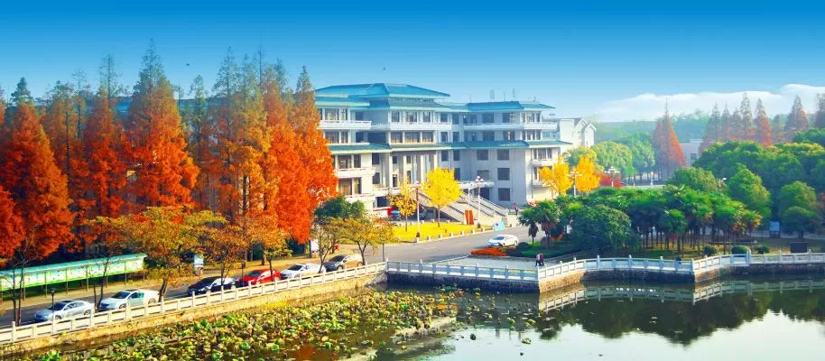  长江大学文理学院官网是什么？全方位解析其功能与价值