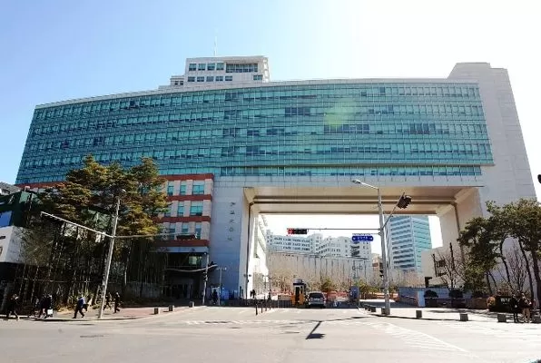 弘益大学申请条件有哪些？解析2025年最新入学要求与准备策略