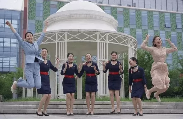 洛阳文化旅游职业学院空乘专业招生问答：如何开启云端职业生涯？