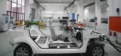 汽车制造与检测专业学什么的？揭秘从汽车制造到智能检测的全方位技能