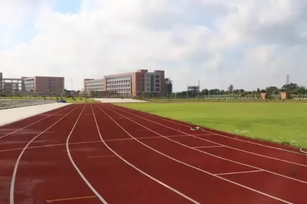 湛江技师学院值得选择吗？一所培养高技能人才的摇篮