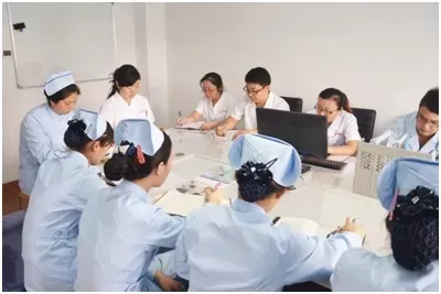 如何提升护士专业技术水平？核心在于持续学习与实践创新