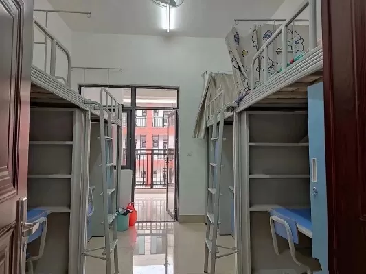 广西工业职业技术学院宿舍条件如何？全方位解析校园居住环境