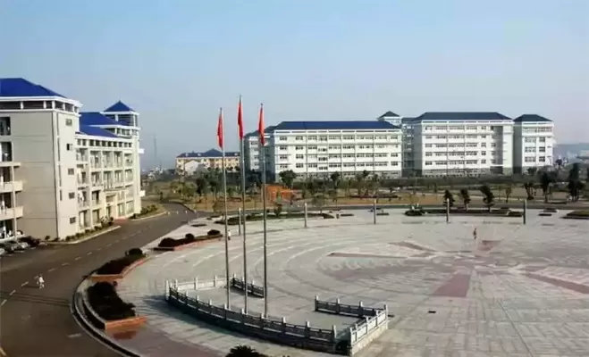 岳阳民族职业技术学院录取线是多少？本质属于高性价比职业院校