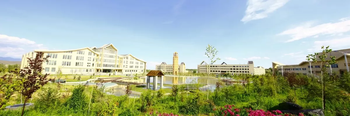  阿勒泰职业技术学院联系方式有哪些？全面解析联系渠道与注意事项