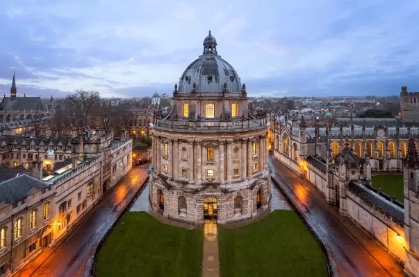 英国牛津大学官网是什么？深入了解其核心功能与资源平台