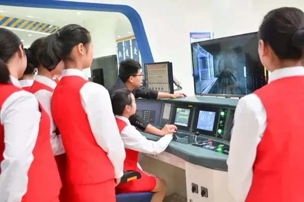 城市轨道应用技术专业学什么？全面解析课程体系与职业前景