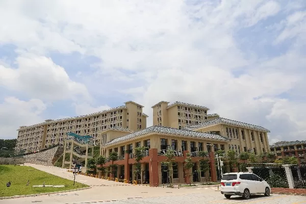 广州华南商贸职业学院地址在哪里？详尽指南助你轻松导航