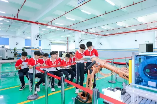 高等职业技术学院是本科还是专科？本质聚焦高素质技能人才培养