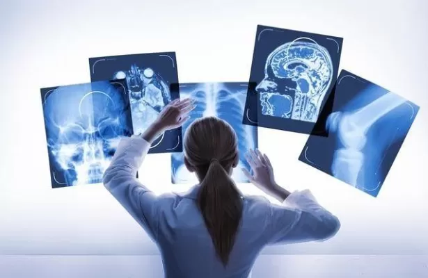 医学影像学专业学什么？揭秘成为医疗影像专家的必修课