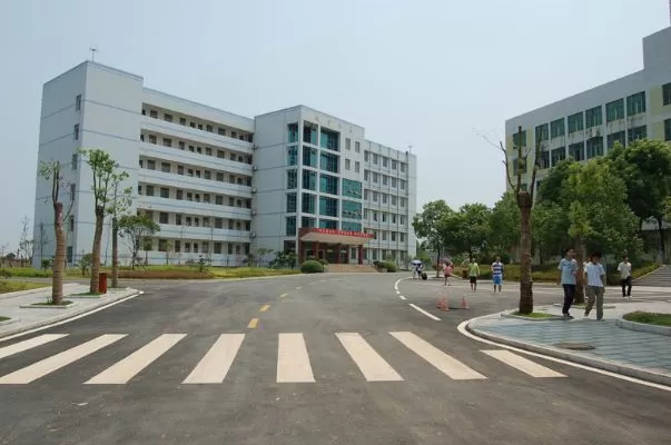 株洲市工业中等专业学校招生电话是多少？全面解析联系方式与使用指南