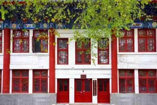 北大元培学院属于什么档次？揭秘其顶级通识教育本质